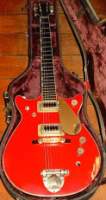 Gretsch Jet Firebird 1963 red former Kevin Cadogan.jpg